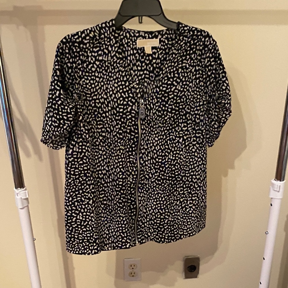 Black and White Michael Kors Full Zip Medium A86